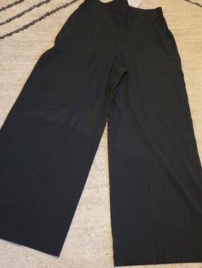 Classic Wide-Leg Black Women’s Pants - Comfortable Everyday Style